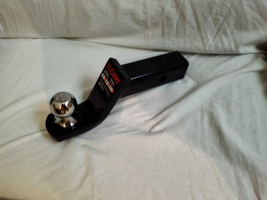 Теглич Curt за Mercedes GL 550 2009