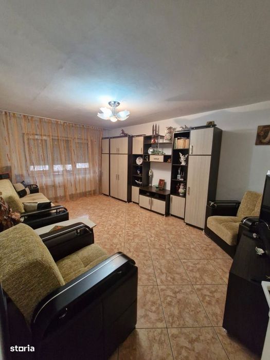 Decomandat, et. 3/4, centrală termică, Brazda-Facultatea Spiru Haret