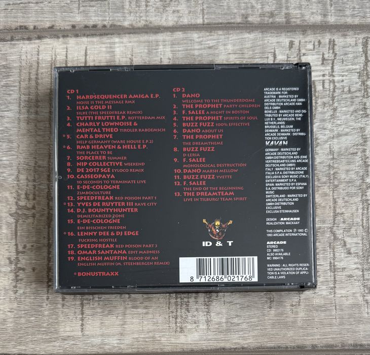 Cd-uri originale muzica hardcore/techno/house - Thunderdome II si IV