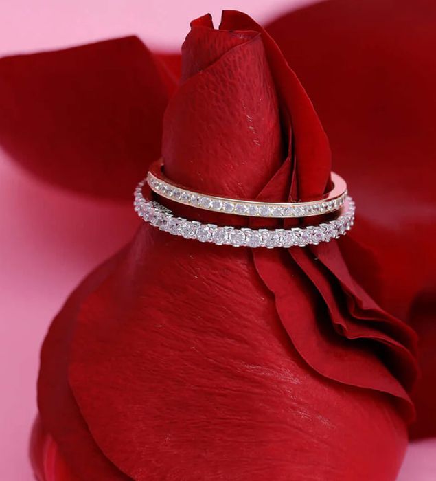 Пърстен бяло злато 14к , циркони 18 р