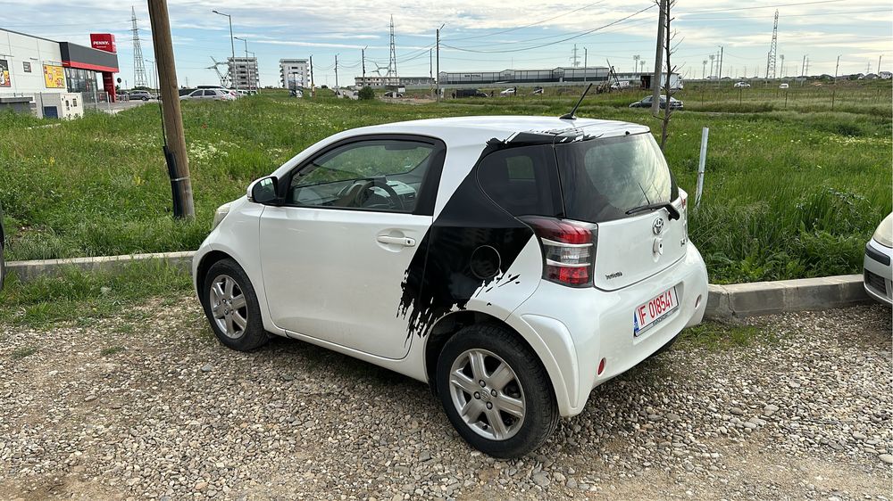 Toyota iq Jucarie mica de oras