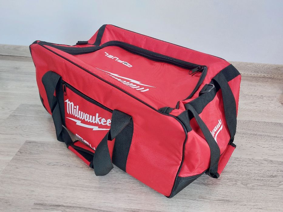 Geanta cu roti pt transport scule electrice milwaukee