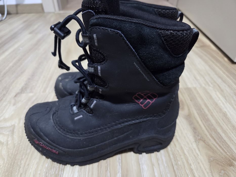 Cizme / ghete Columbia marimea 33