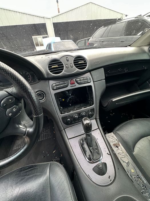 Mercedes clk за части !!блокирал двигател!!