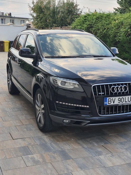 Audi Q7  distronic