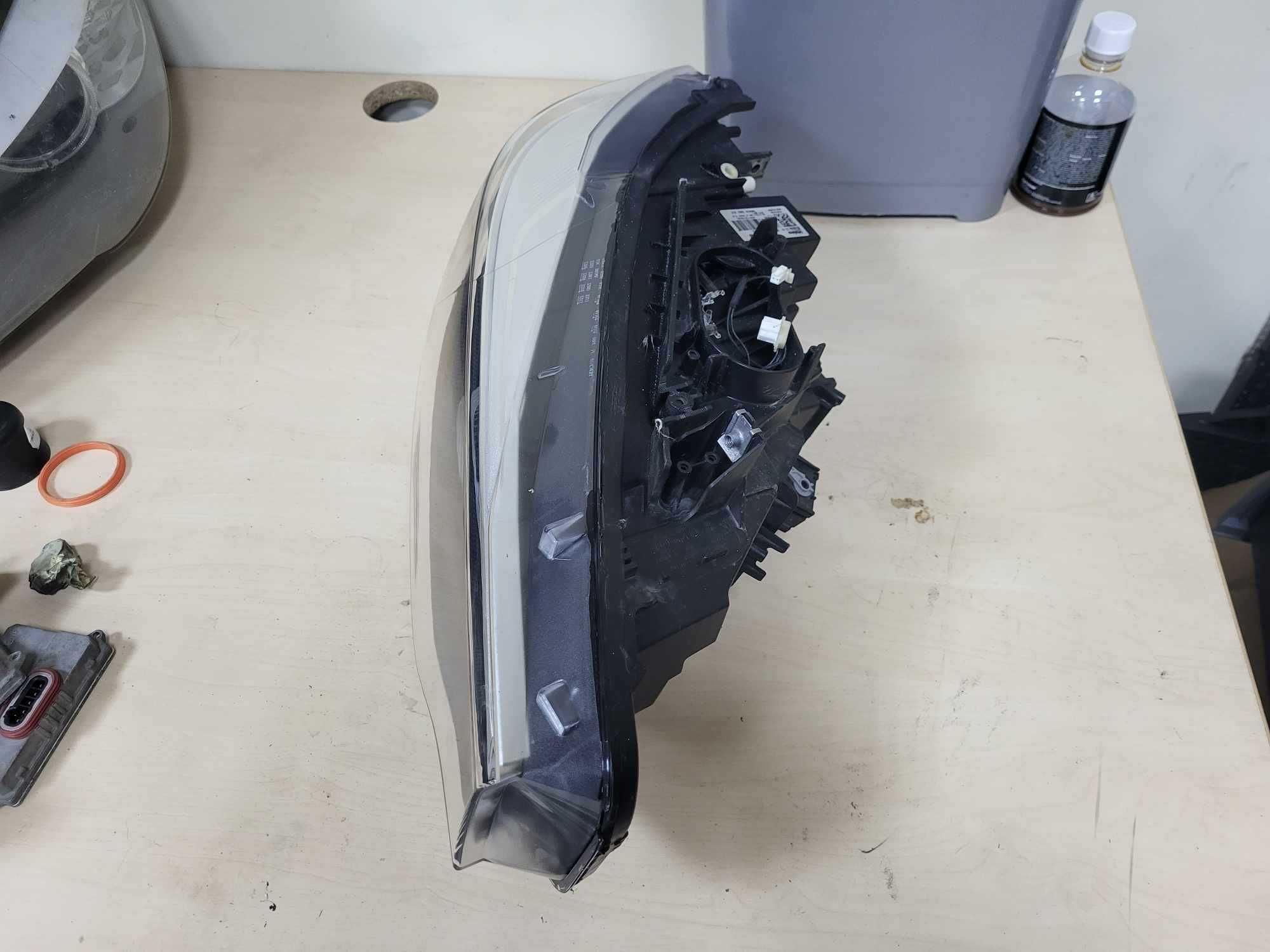 Десен фар BMW M4 Adaptive LED F32 desen far farove бмв 32 адаптив лед