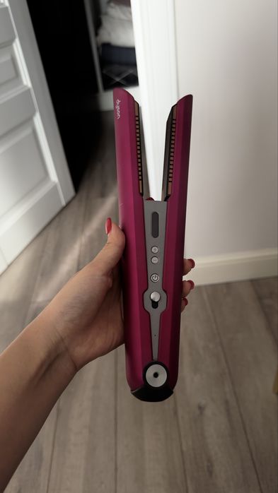 Выпрямитель Dyson Corrale