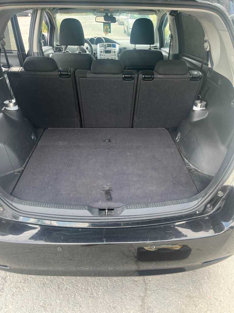 Toyota Corolla Verso 2011 г. - 126к.с