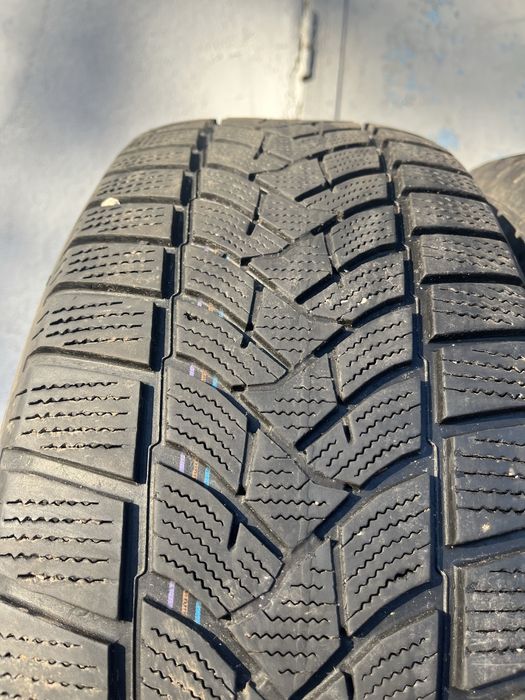 4 бр. зимни гуми 235/65/17 Dunlop SUV DOT 1718 4,5/5,5 mm