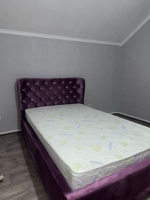 Кровать 160х200 , в хорошем состоянии