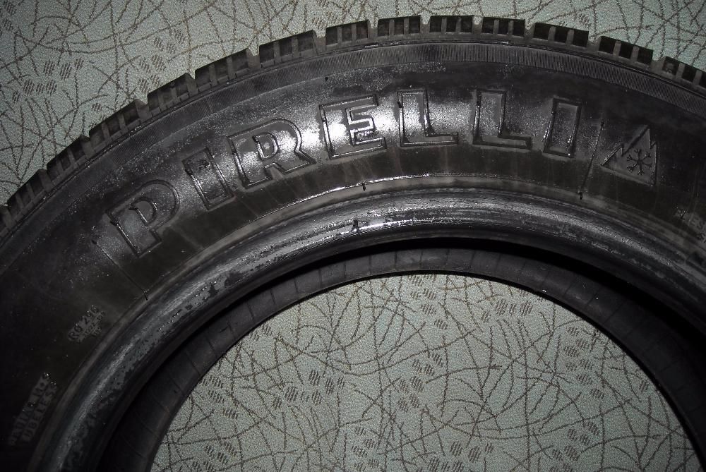 Anvelope Pirelli 215/60 R16 99H de iarna M+S Pret Negociabil