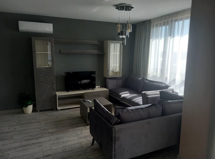 Дава се под наем Двустаен апартамент в Пловдив, Христо Смирненски - 77 кв.м за 510 € - Снимка #2