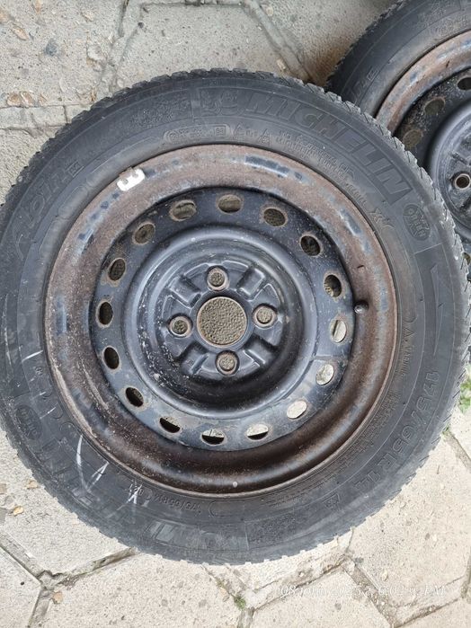 Зимни гуми Mishelin 175/65 R14 с джанти