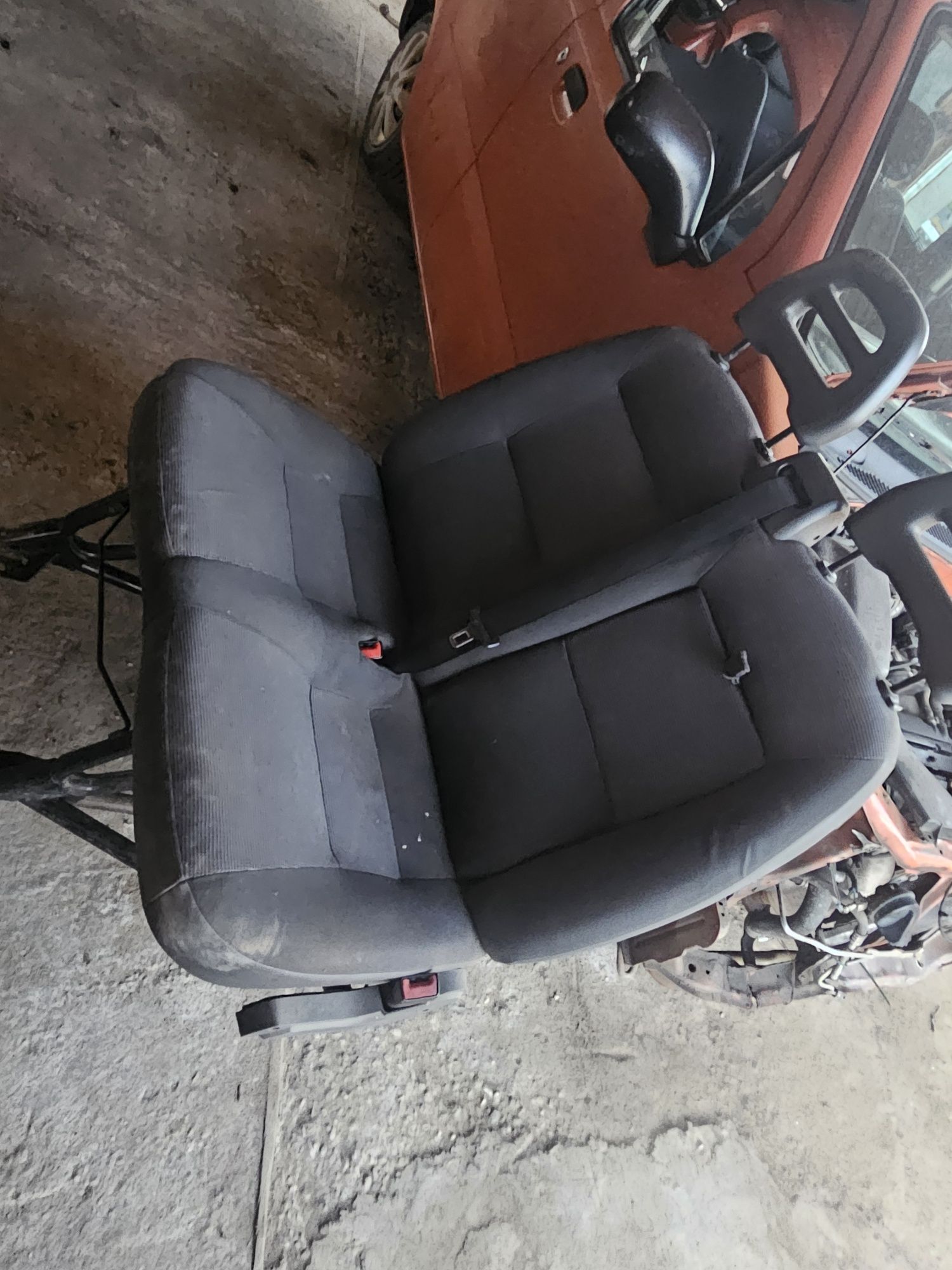 Bancheta Peugeot Boxer 2 Typ250 [2006 - 2011] Autoutilitara duba 5-usi