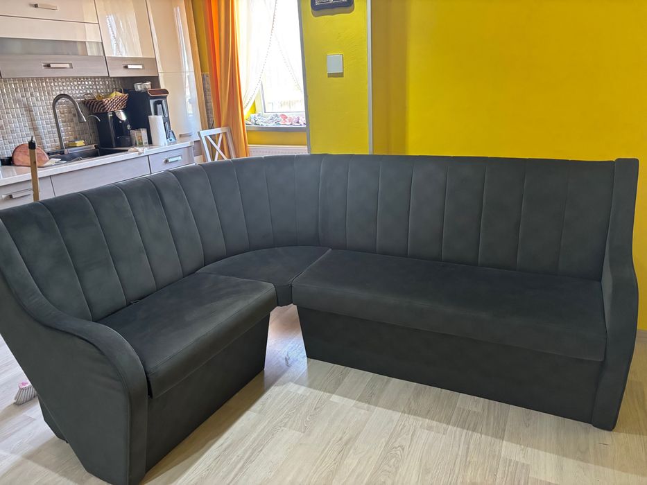 Set colțar și masă