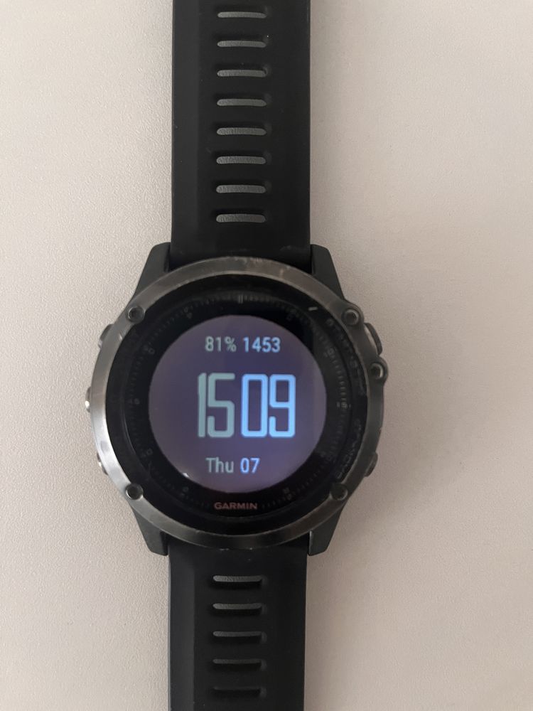 Часы Garmin Fenix 3