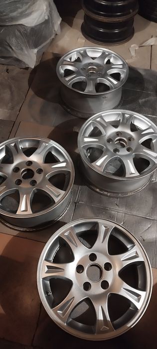 Продам  диски R16 5/114.3