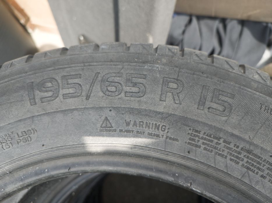 Vând 4 anvelope Michelin