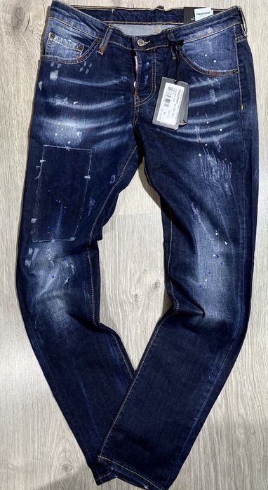 Pantaloni / Blugi DSQUARED Noi / 150 lei perechea