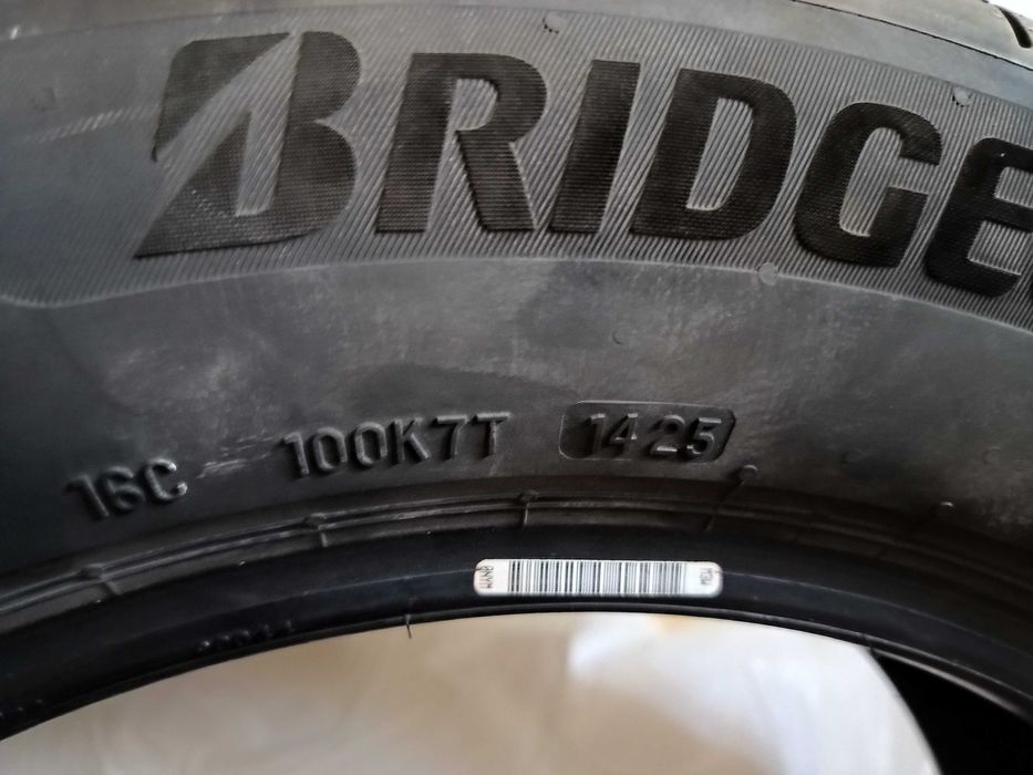 Гуми BRIGESTONE 215/60/17