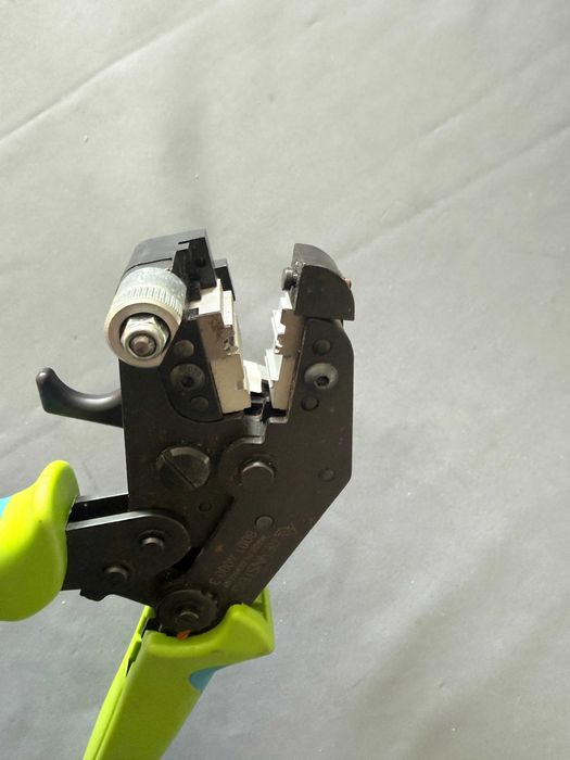 Cleste sertizare Rennsteig 8000 4000 3 – conectori FOC, 2.2 mm²