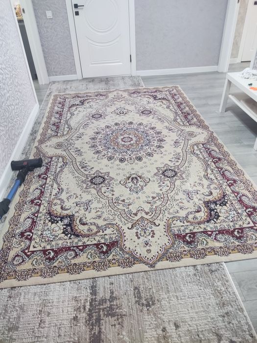 Ковер 2*3 продается