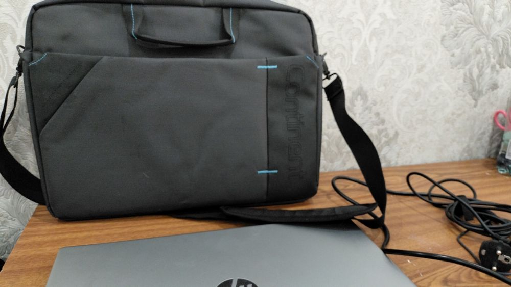 Ноутбук hp laptop