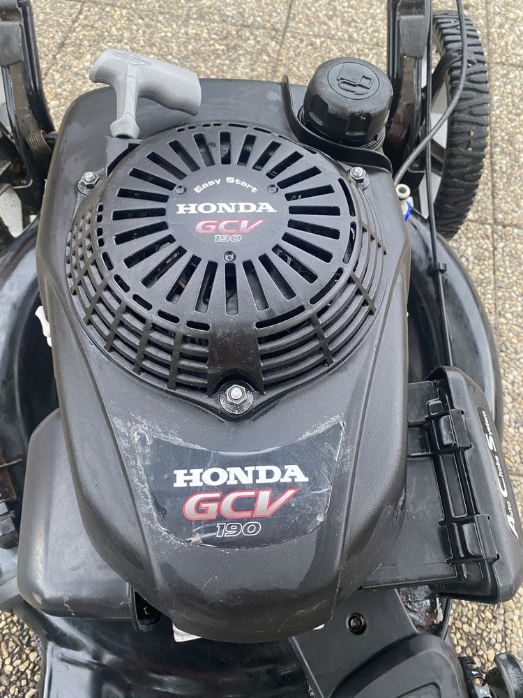 Masina de tuns iarba Honda 190