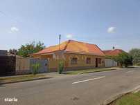 Casa Nou Renovata De Vanzare In Bujac