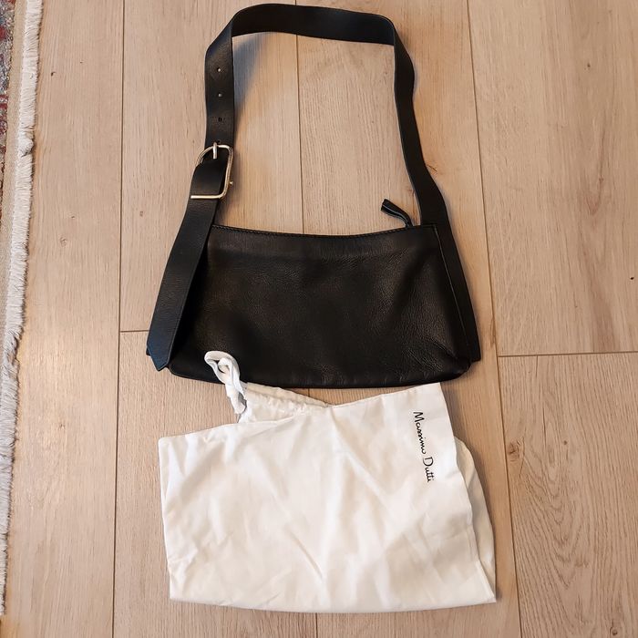 Geanta Massimo Dutti impecabila!
