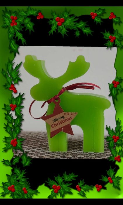 Ароматни, ръчно ляти Коледни свещи от соев восък