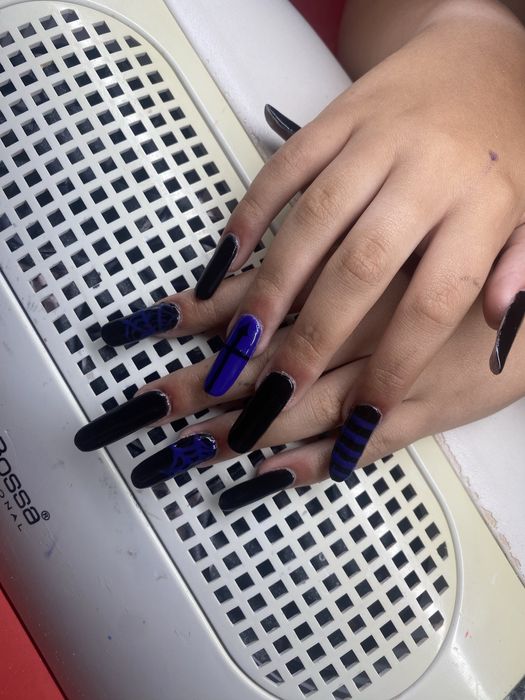 Manichiură elegantă