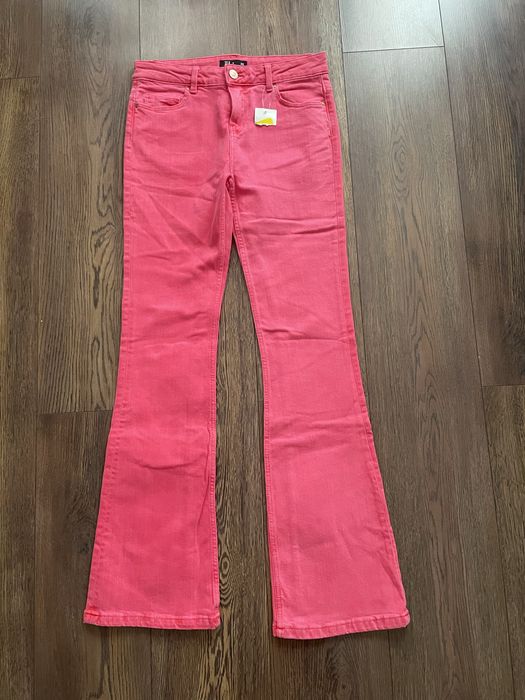 Blugi noi evazati roz mar 36