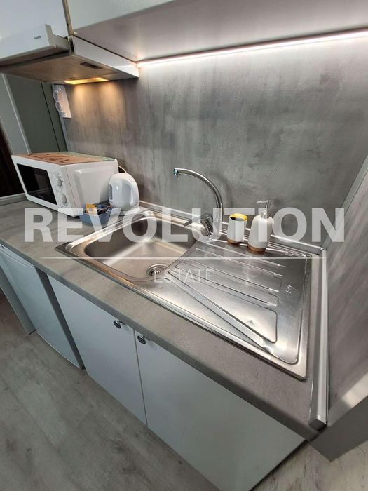 Дава се под наем Едностаен апартамент в Варна, Спортна зала - 20 кв.м за 300 € - Снимка #7