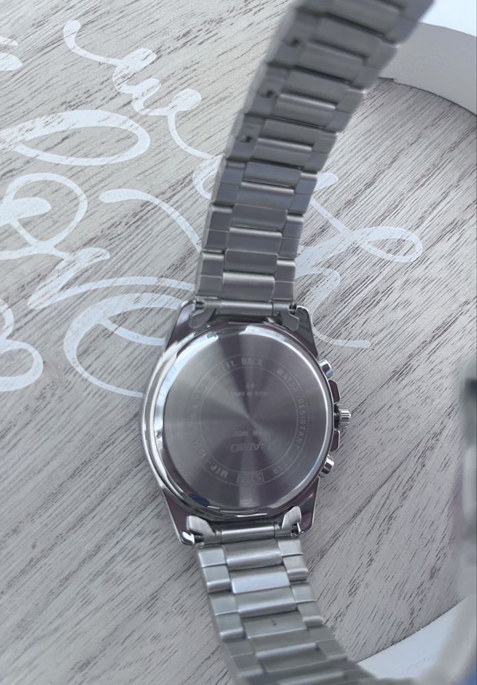 Мъжки часовник Casio MTP, нераждаема стомана. Оригинален