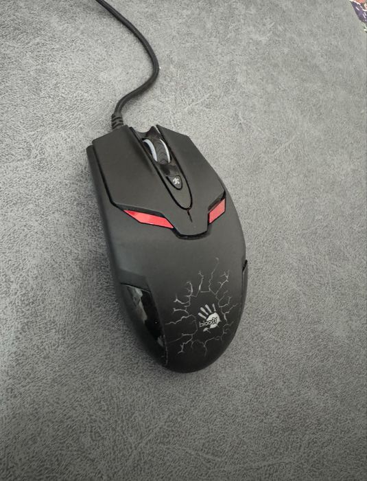 Bloody BI20N игровая клавиатура + игровая мышка