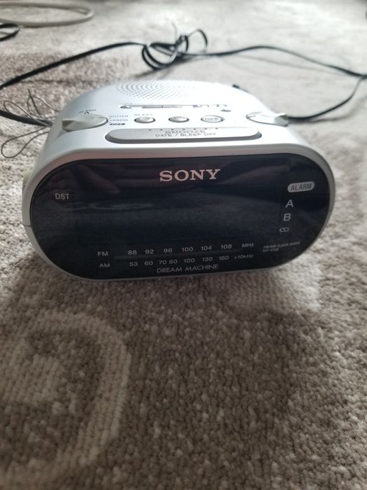 Radio/Ceas/Alarma Sony