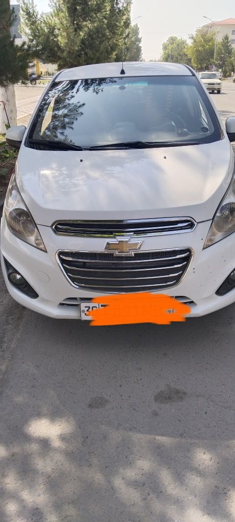 Шевроллет спарк сотилади