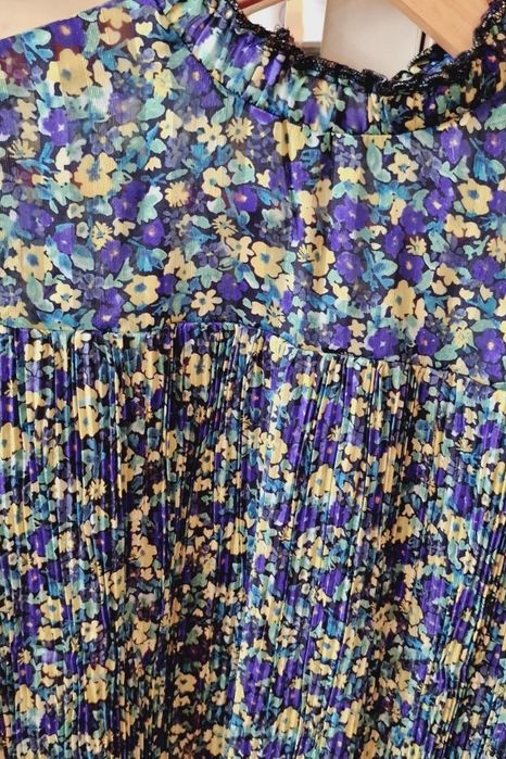 3 броя Рокля Зара флоралнен мотив и червена