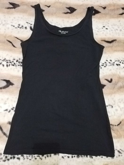 Maieu negru din bumbac de la firma George. Marimea 14 UK, un XL ar fi!