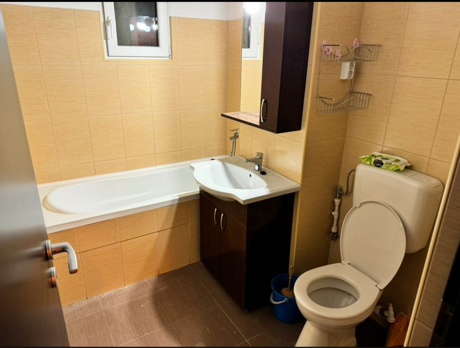 Apartament 3 camere Rogerius