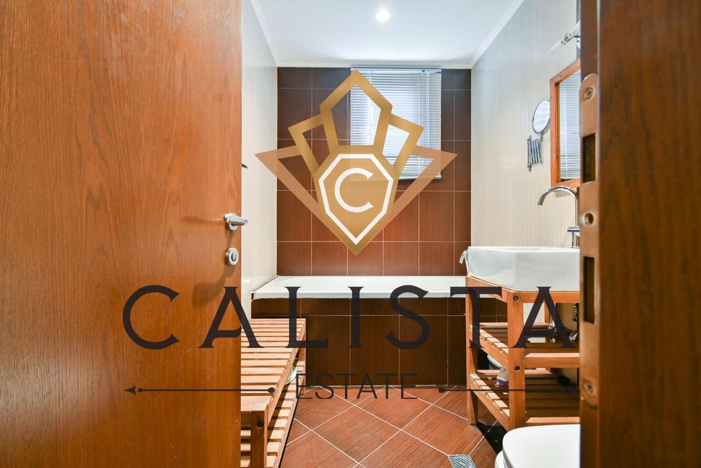 Дава се под наем Тристаен апартамент в София, Горубляне - 110 кв.м за 649 € - Снимка #16