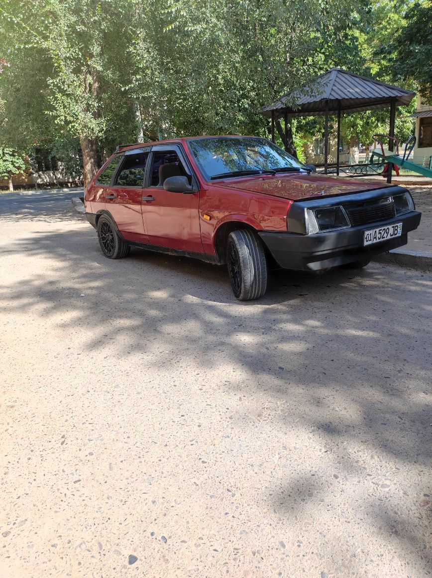 Продам ваз 2109 срочно