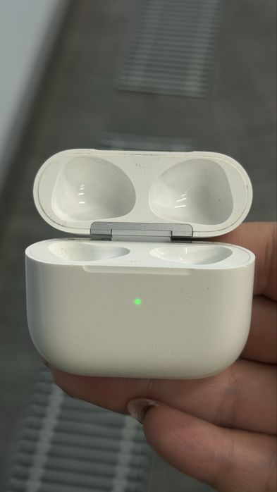 Кейс от Airpods 2