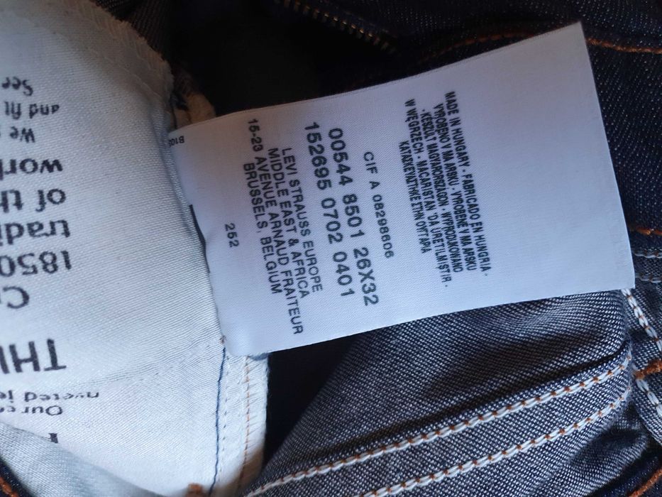 Blugi LEVI'S 544 - Marime W26 L32 (Talie 69 cm)