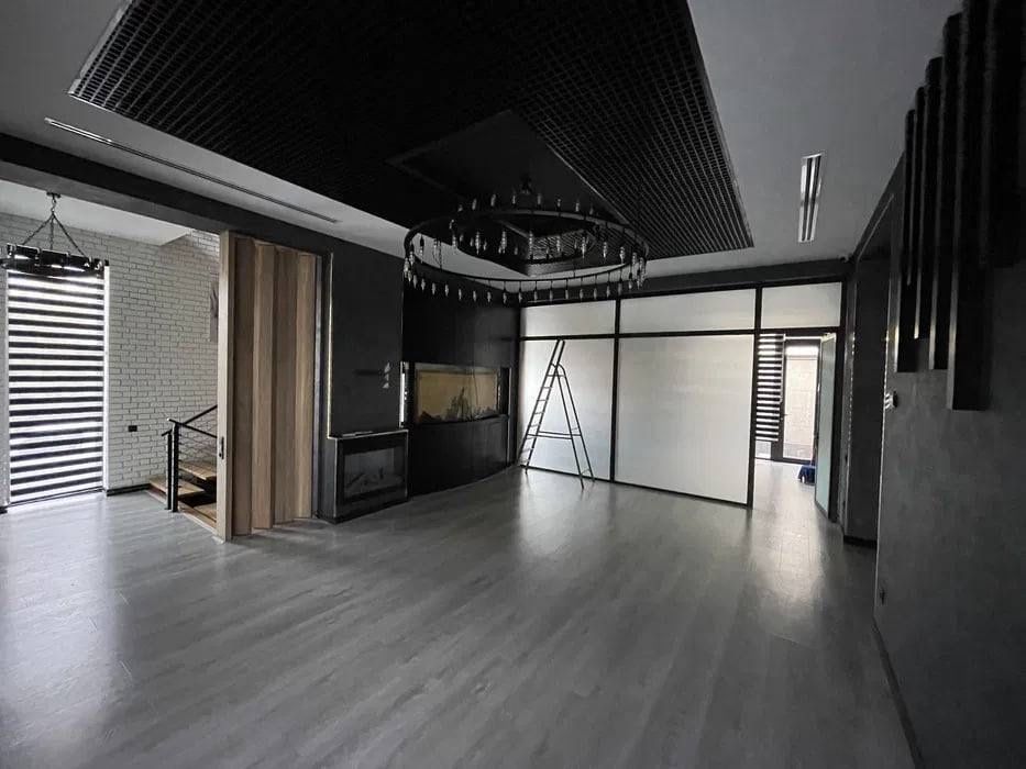 Гостиница Россия | 580кв - Продается здание