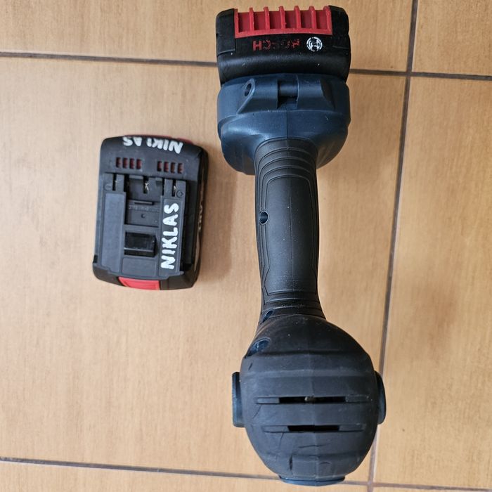 Masina de gaurit/însurubat professionala Bosch GSB 18V-21
