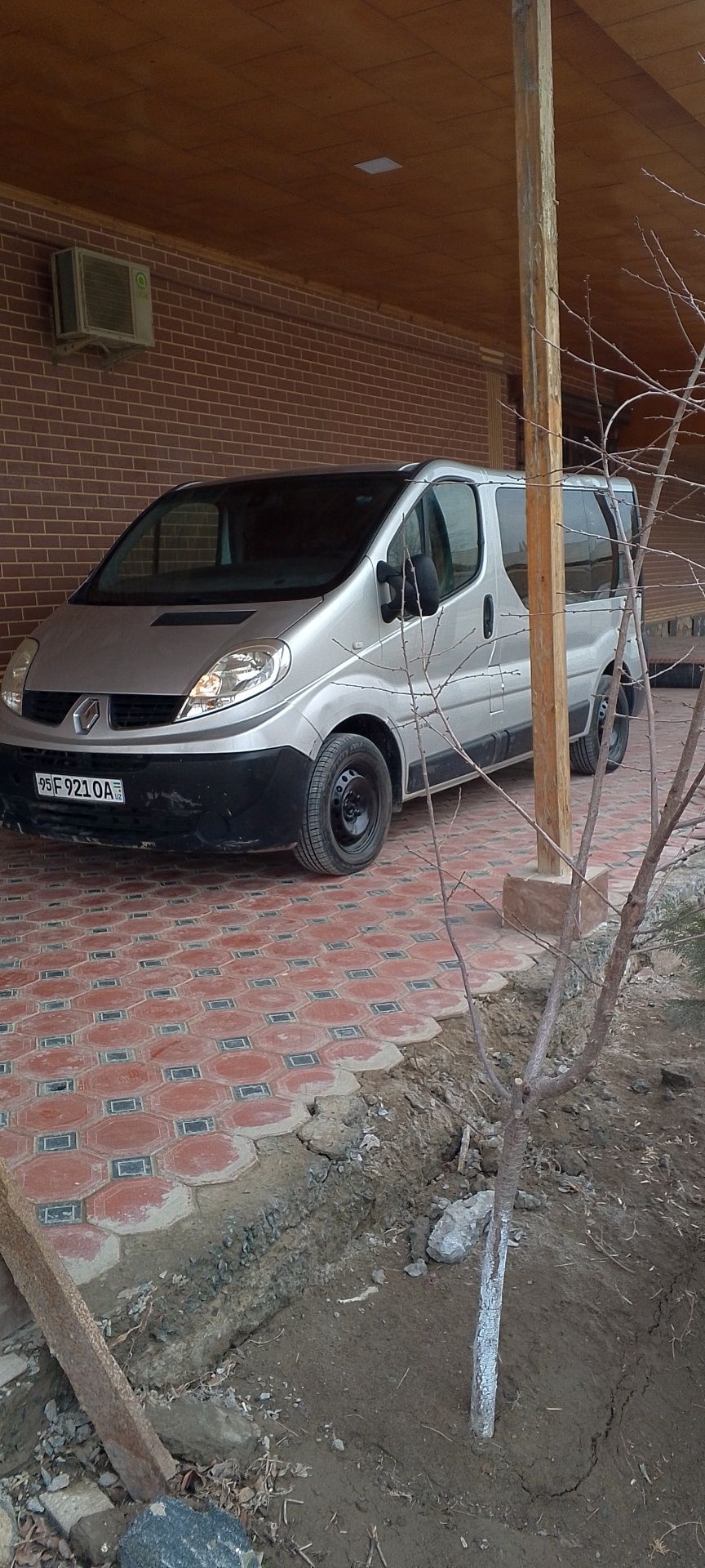 Renault traffic 2008