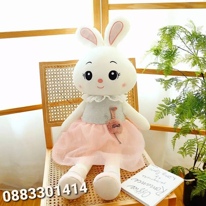 Kawaii зайче с рокля