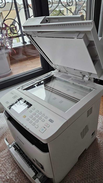 Лазерен МФУ Canon MF411dw принтер / скенер / копир
